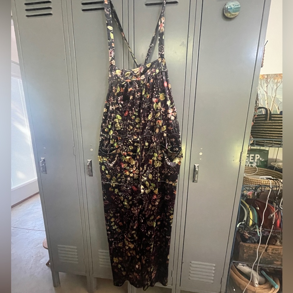 NATURAL LIFE Dakota Tie Overalls:
Black Floral Velvet new without tag